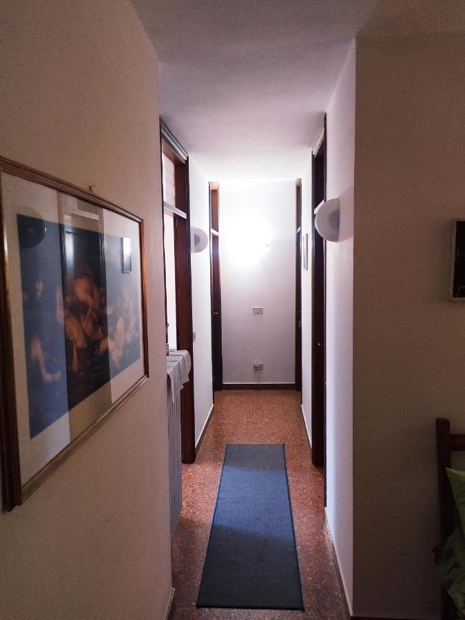 Two Steps From Rialto Hotell Venezia Eksteriør bilde